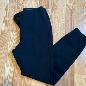 Size 2- Halogen Skinny pant